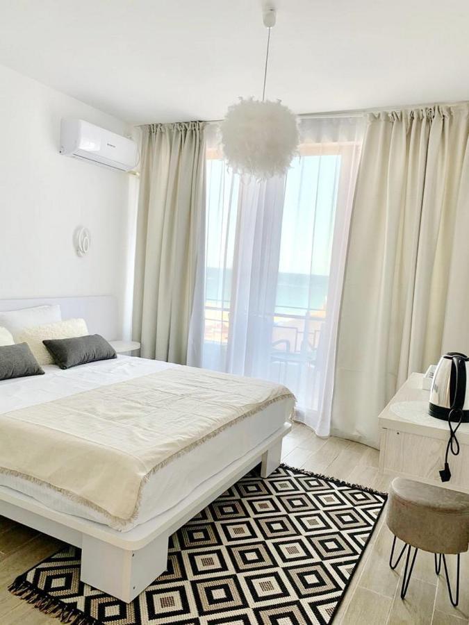Adriano Pe Plaja Belona 3* Eforie Nord